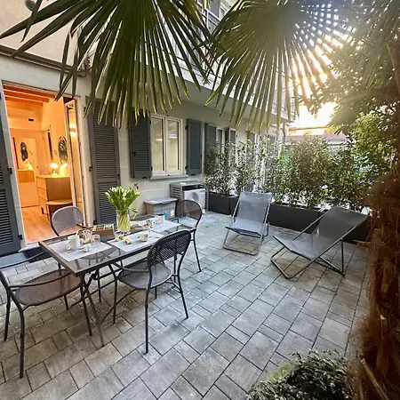 Holiday home In Center With Patio Como